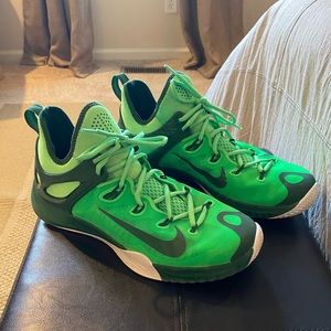 Nike Hyperrev Basketball Shoes, Mens Size 11.5, Green, Great Condition!